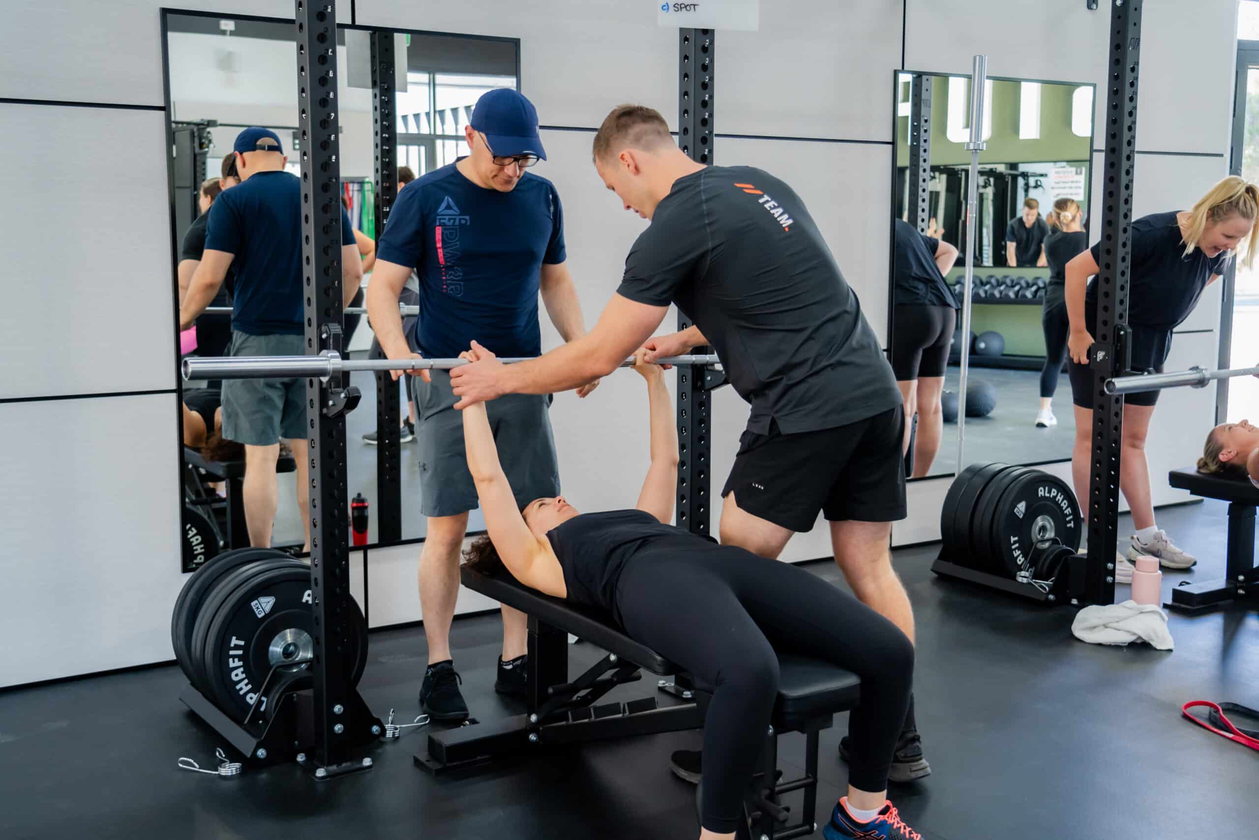 Location-Fitstop-Lift Dynamic Image