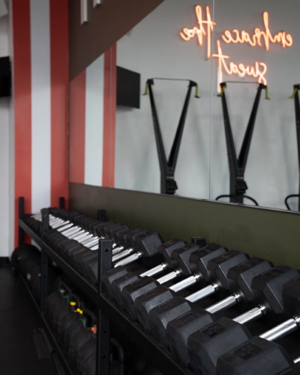 042525 FitStop Carousel V2 dFM 12 Medium