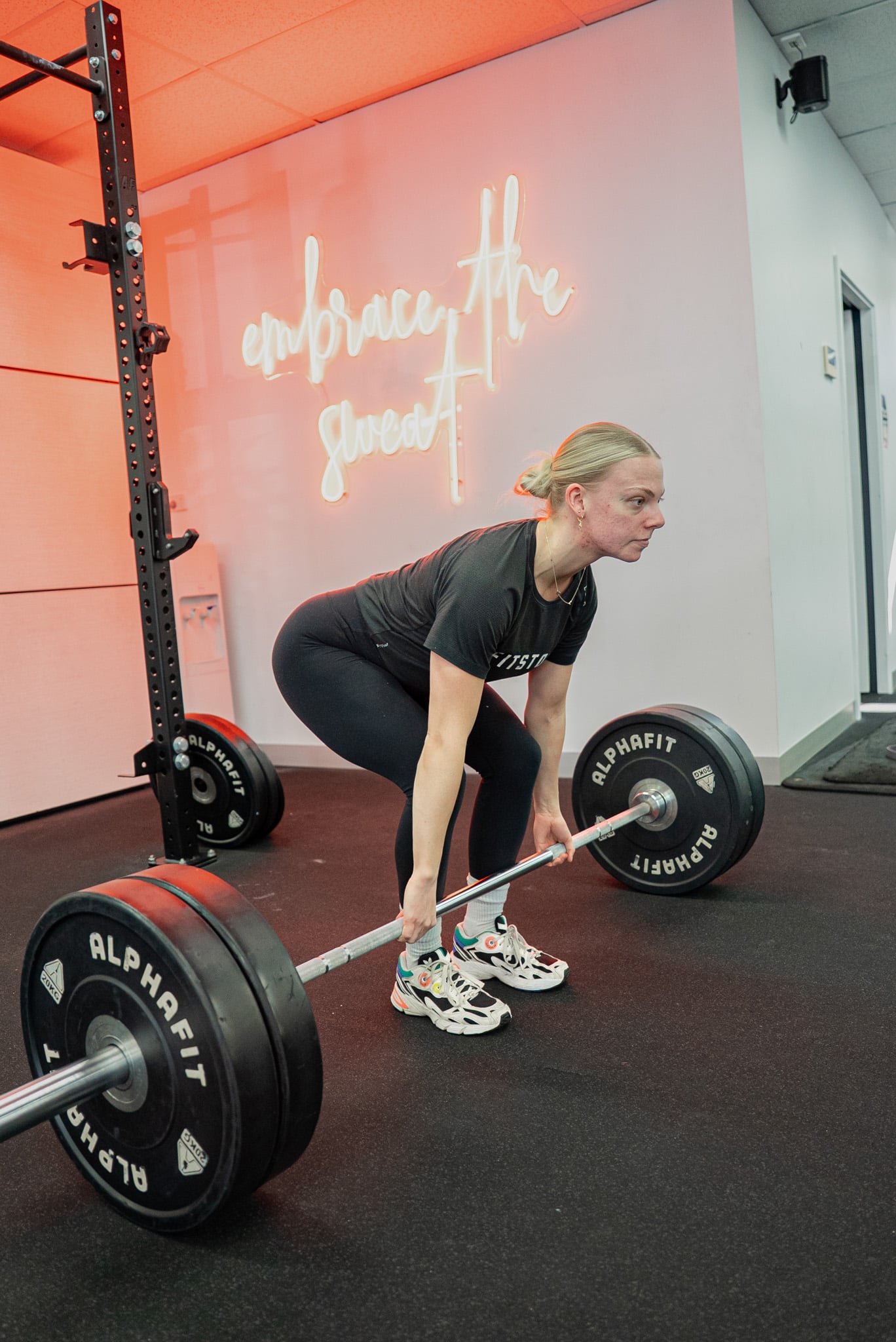 Location-Fitstop-Lift Dynamic Image